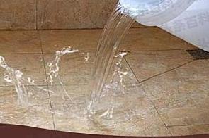 潘集漏水维修 免砸砖防水材料该如何施工